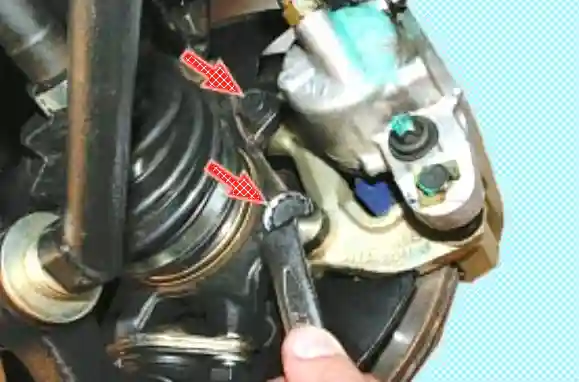 Ремонт тормозного механизма передних колес Лада Приора