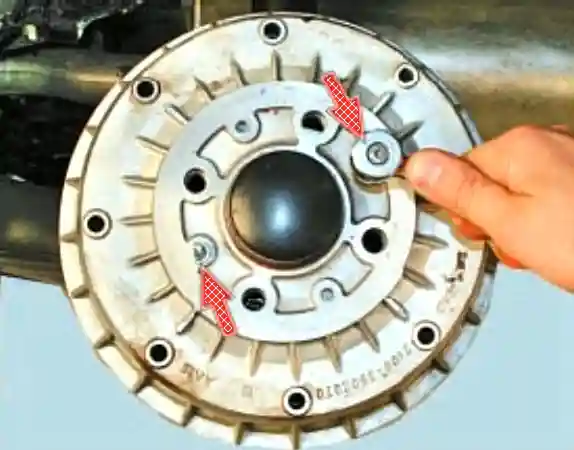 Ремонт заднего тормозного механизма Лада Приора