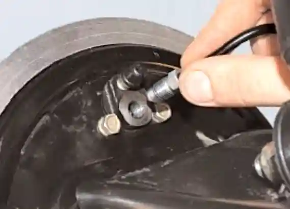 Ремонт заднего тормозного механизма Лада Приора