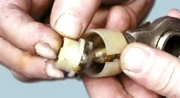 Ремонт рычага переключения передач