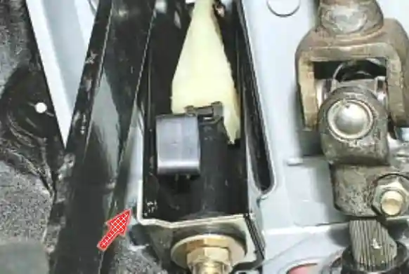 Замена троса привода сцепления