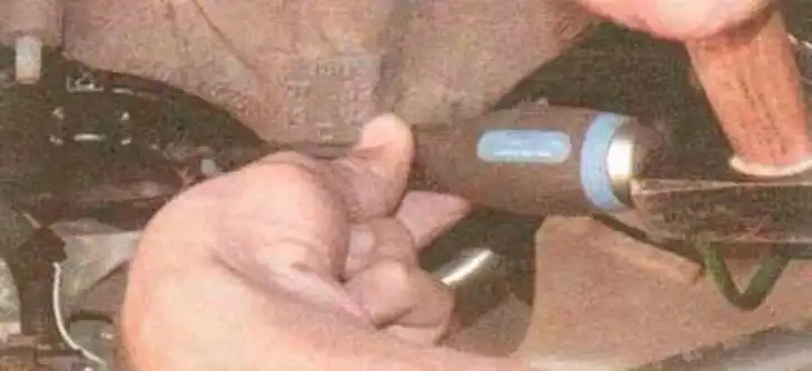 Замена масла в двигателе и масляного фильтра Renault Logan