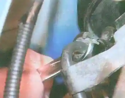 Renault Замена насоса гидроусилителя рулевого управления Renault Logan