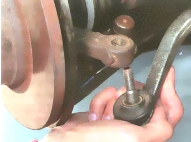 Replacing Renault Logan front wheel drives