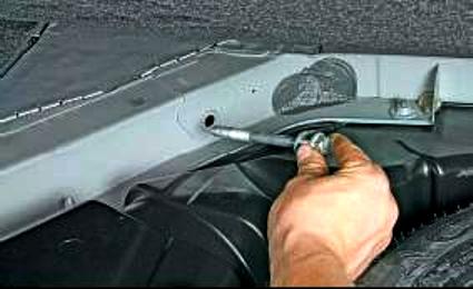 Replacement rear shock absorbers Renault Megane 2