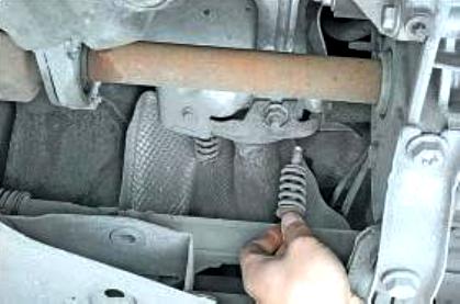 Replacing mufflers and pipes Renault Megane 2