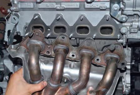 Replacing mufflers and pipes Renault Megane 2