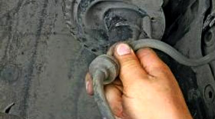 Replacing brake pipes Renault Megane 2