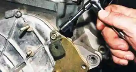 Reemplazo de la cadena de transmisión del árbol de levas VAZ-2123