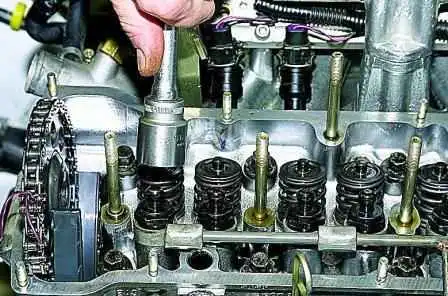 How to replace VAZ-2123 hydraulic lifters How to replace VAZ-2123 hydraulic lifters