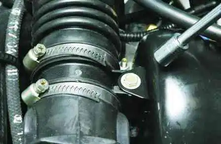 Як замінити прокладку кришки ГБЦ ВАЗ-2123 