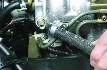 Як замінити прокладку кришки ГБЦ ВАЗ-2123 