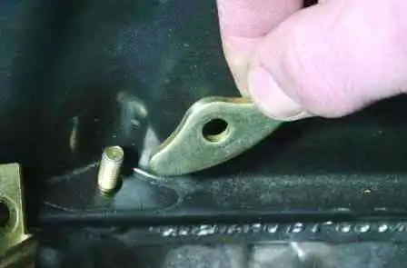 Як замінити прокладку кришки ГБЦ ВАЗ-2123 