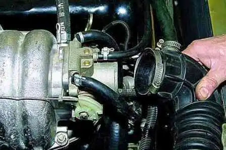 Як замінити прокладку кришки ГБЦ ВАЗ-2123 