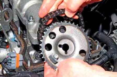 How to replace a VAZ-2123 cylinder head gasket