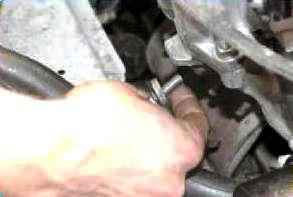 How to replace the VAZ-2123 cylinder head gasket