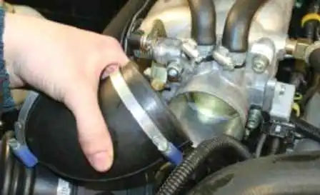 Замена прокладки головки блока цилиндров ЗМЗ-409 Замена прокладки головки блока цилиндров ЗМЗ-409