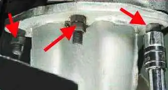 Замена прокладки головки блока цилиндров ЗМЗ-409 Замена прокладки головки блока цилиндров ЗМЗ-409