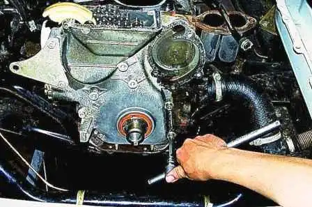 Привод распределительных валов ЗМЗ-406 Привод распределительных валов ЗМЗ-406