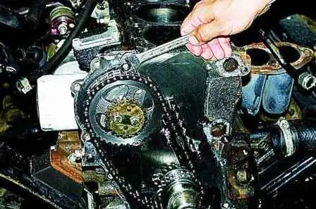 Привод распределительных валов ЗМЗ-406 Привод распределительных валов ЗМЗ-406