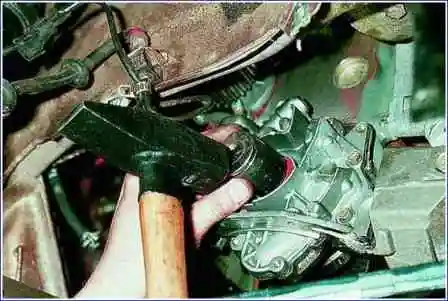 Replacing crankshaft seals VAZ-21126