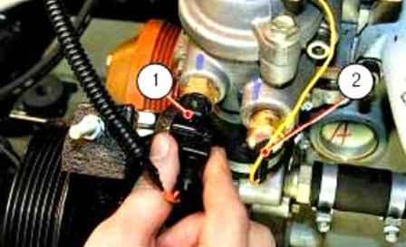Removing and installing thermostat ZMZ-409