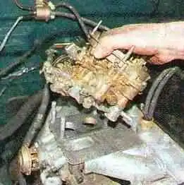 Снятие и установка карбюратора К-151