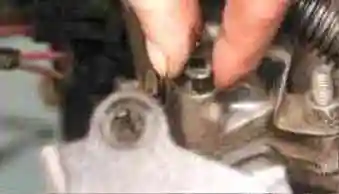 Replacing the VAZ-2123 chain tensioner shoe