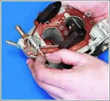 Розбирання та складання карбюратора 2108 Розбирання та складання карбюратора 2108