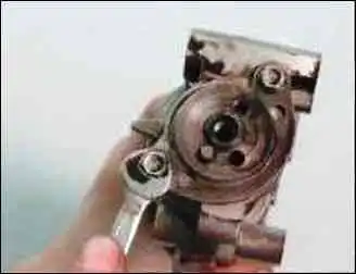 Cómo reemplazar un árbol de levas VAZ-2123 Cómo reemplazar un árbol de levas VAZ-2123