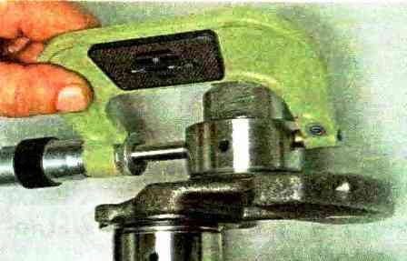 Disassembly and assembly of the VAZ-21114 engine