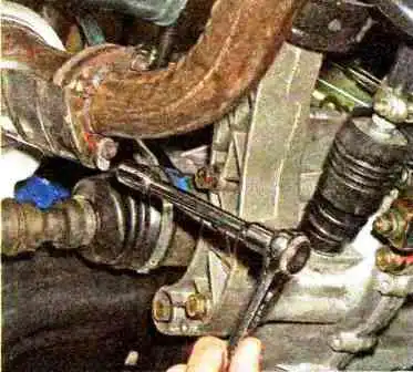 VAZ-21114 қозғалтқышын шығару жүйесі