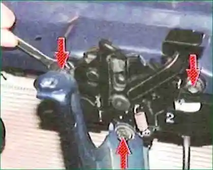 So ersetzen Sie den Kühler des Toyota Camry