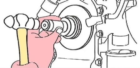 How to replace 2AZ-FE Toyota Camry crankshaft oil seals