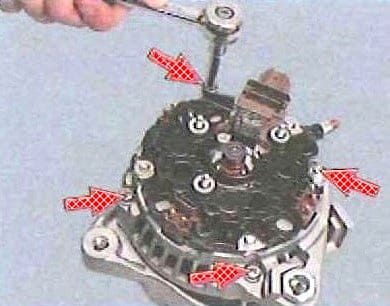 Reparación del alternador de Toyota Camry