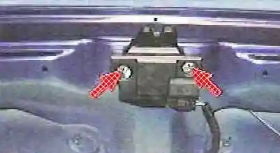 Toyota Camry trunk parts removal and installation