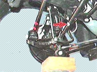 How to replace Toyota Camry rear suspension arms