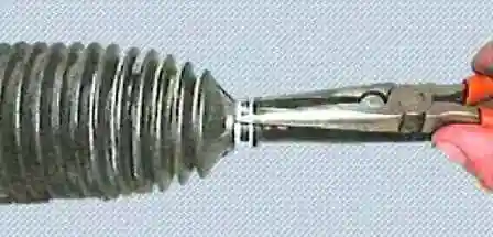 Як замінити наконечники та рульові тяги Toyota Camry