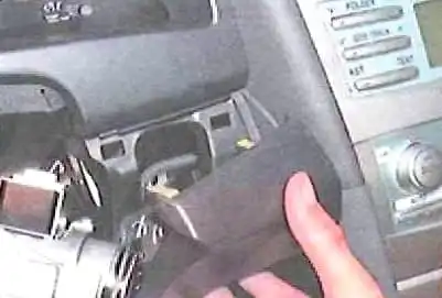 Зняття та встановлення педалі гальма автомобіля Toyota Camry Зняття та встановлення педалі гальма автомобіля Toyota Camry