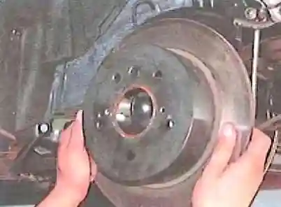 Toyota Camry тұрақ тежегішін реттеу және ауыстыру