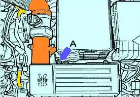 Винт крепления корпуса воздушного фильтра