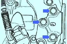 Болты крепления подушки двигателя