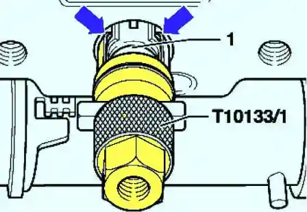 Установка съемника на форсунку
