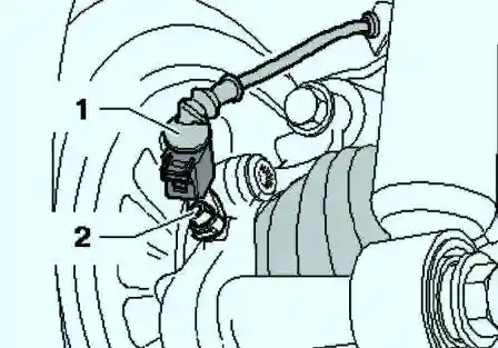 Штекерное соединение кабеля датчика частоты вращения и датчика частоты вращения