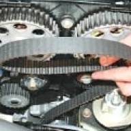 Ersetzen des Zahnriemens des VAZ-21126-Motors