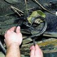 Replacing and adjusting the brake force regulator of a Gazelle car