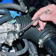 Sustitución del cable del acelerador de un coche Gazelle